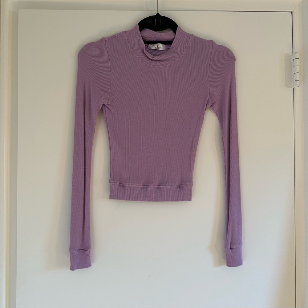 Giraffe Lilac Long Sleeve Cropped Top